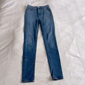 Aritzia Denim Forum Lola High Rise Skinny Jeans Size 25